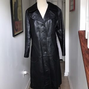 Vintage Leather Coat Size 16 😘😘